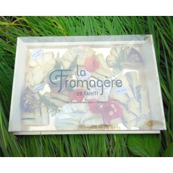 Plateau fromages Noël 2024 support bois pour 15 personnes - 1.3 kgs